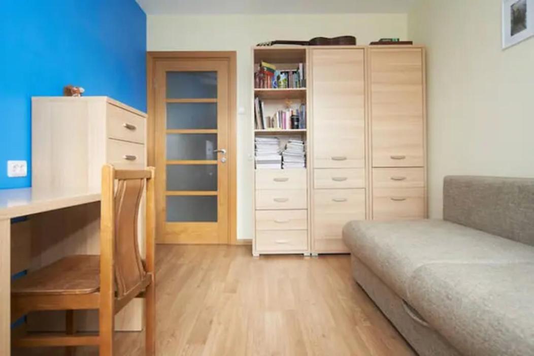 Cozy Private In A Three Free Parking Feel Like At Проживание в семье Вильнюс